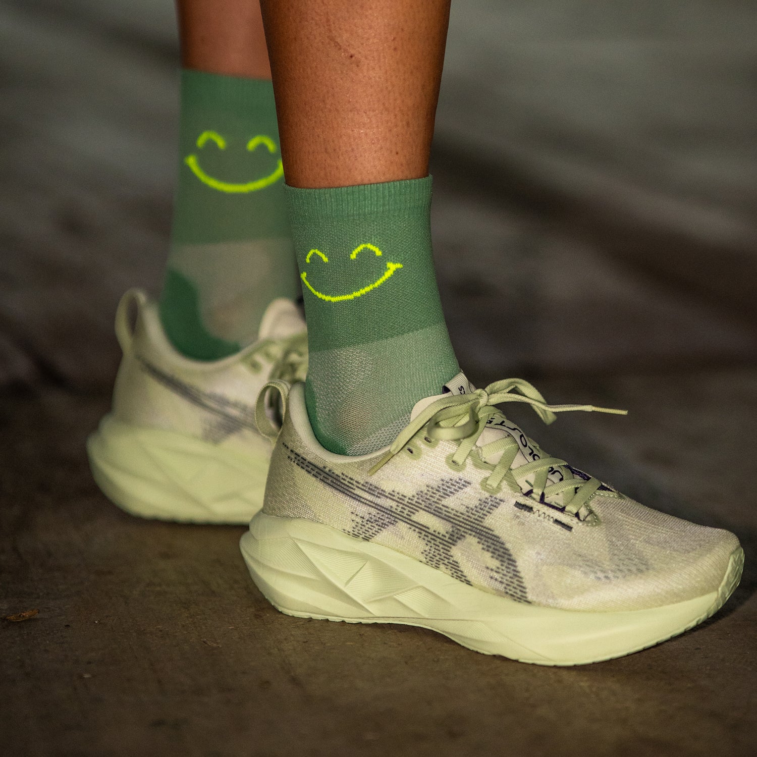 HAPPY MODE GREEN - CALCETÍN RUN ULTRALIGHT - Image 5