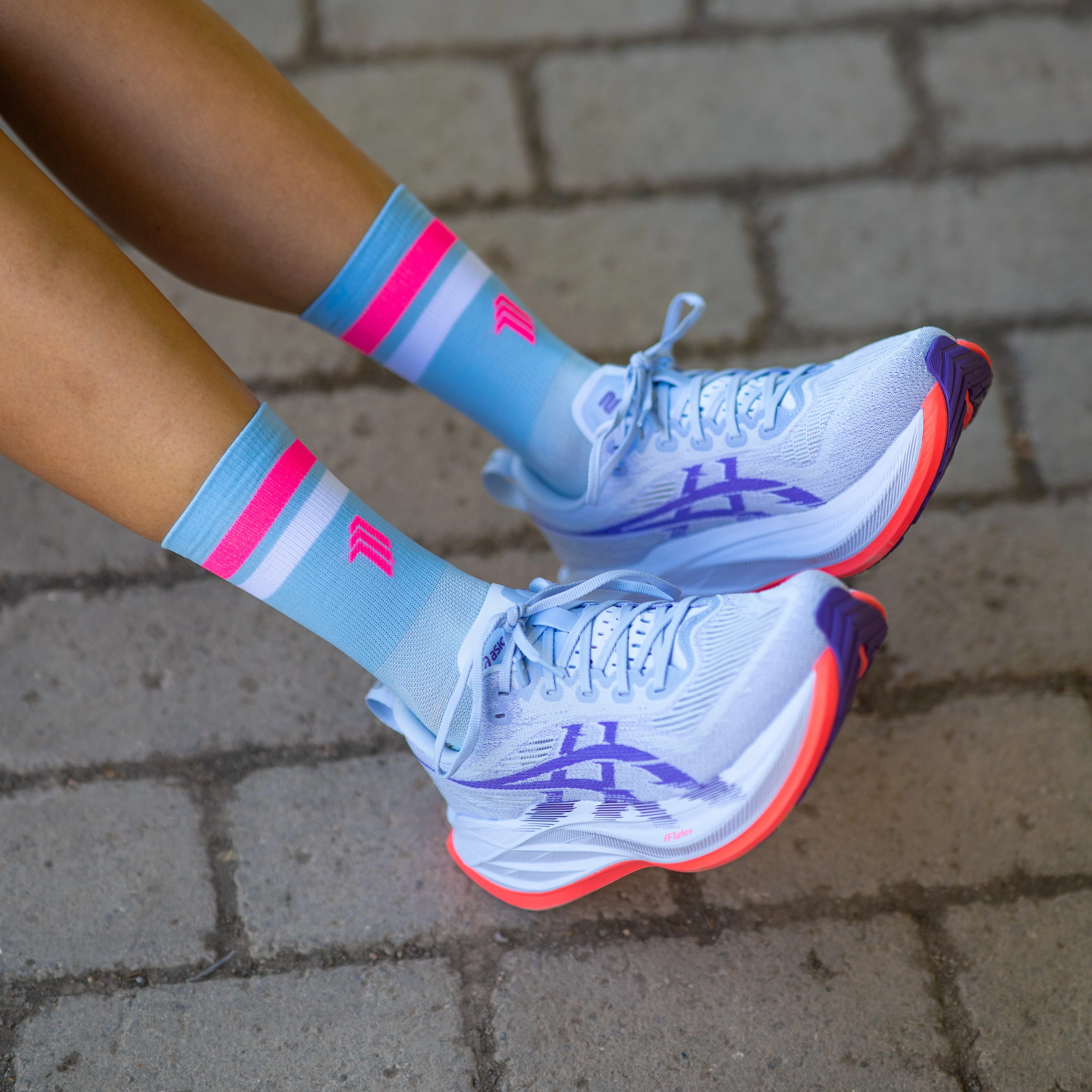 PRO BLUE PINK - CALCETÍN RUN ULTRALIGHT - Image 3