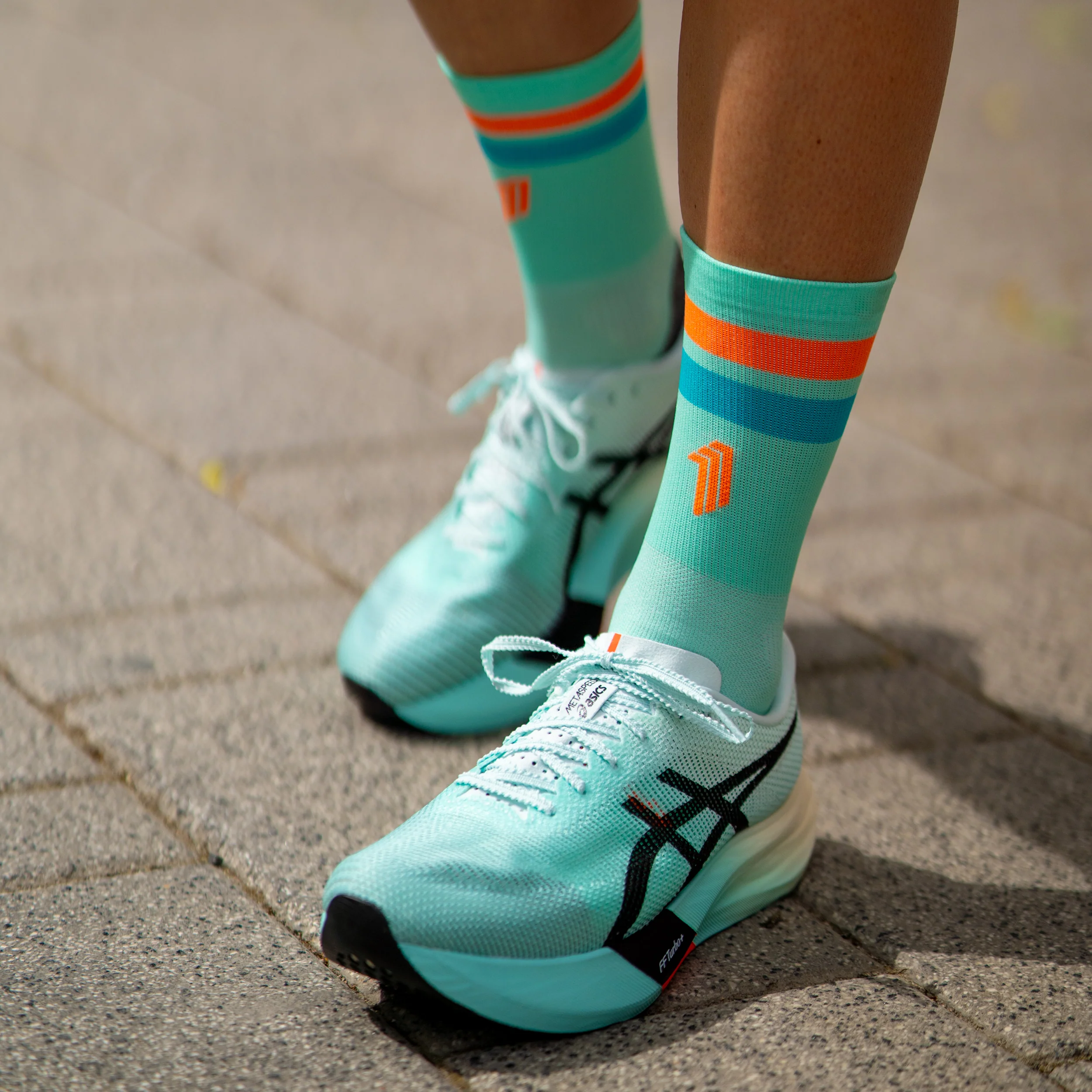 PRO GREEN ORANGE - CALCETÍN RUN ULTRALIGHT - Image 4